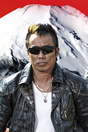 俺らの大将、違うんじゃない？」長渕剛の反安保、反安倍発言に話題沸騰