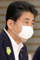 東京都の感染者100人超でも…小池知事はまさかの「良い傾向」発言、加藤厚労相は「その数字わからない」、安倍首相は「Hanada」のインタビューに
