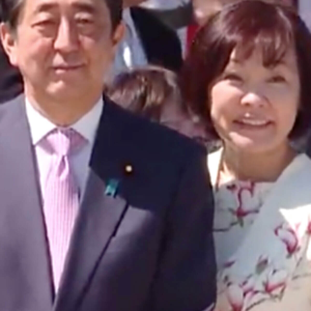 田崎史郎ですら批判 桜を見る会 安倍前首相の大嘘答弁 醜態を振り返る これで 知らなかった 秘書が が通るのか Litera リテラ